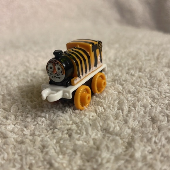 Thomas & Friends MINI’S - Picture 6 of 8